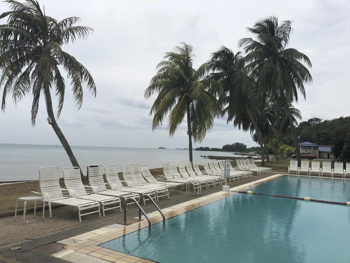 Mieqa@Theregencytanjungtuan Port Dickson Exterior photo