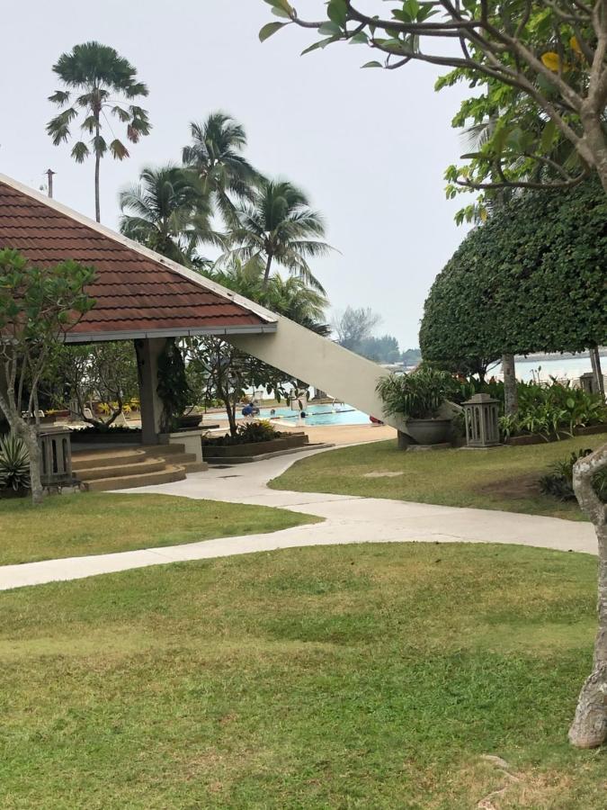 Mieqa@Theregencytanjungtuan Port Dickson Exterior photo